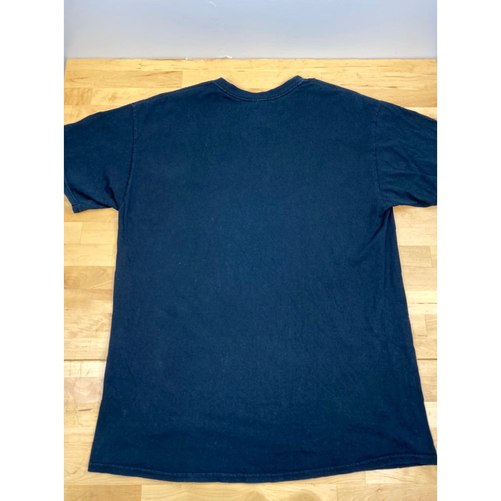Gildan Deadpool Black Graphic Short Sleeve Mens T-shirt Marvel 2740 T-Shirt Size Large Gildan Regular Cotton | Marvel Comics Theme, 2740, DC? Size US L / EU 52-54 / 3 - 3 Thumbnail