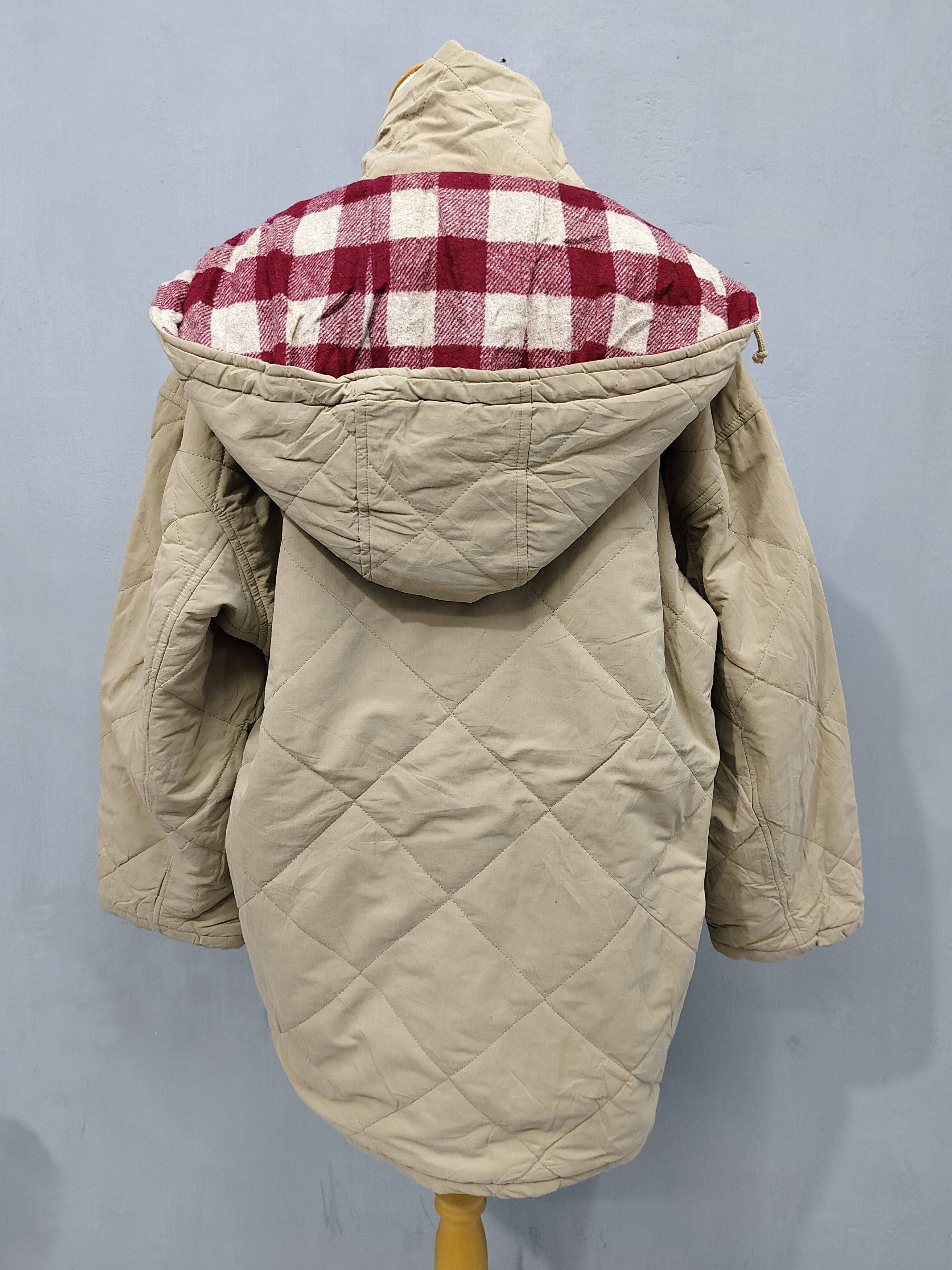 Emporio Armani 90s Emporio Armani- Giaccone Donna Quilted Hooded Jacket Size M / US 6-8 / IT 42-44 - 10 Thumbnail