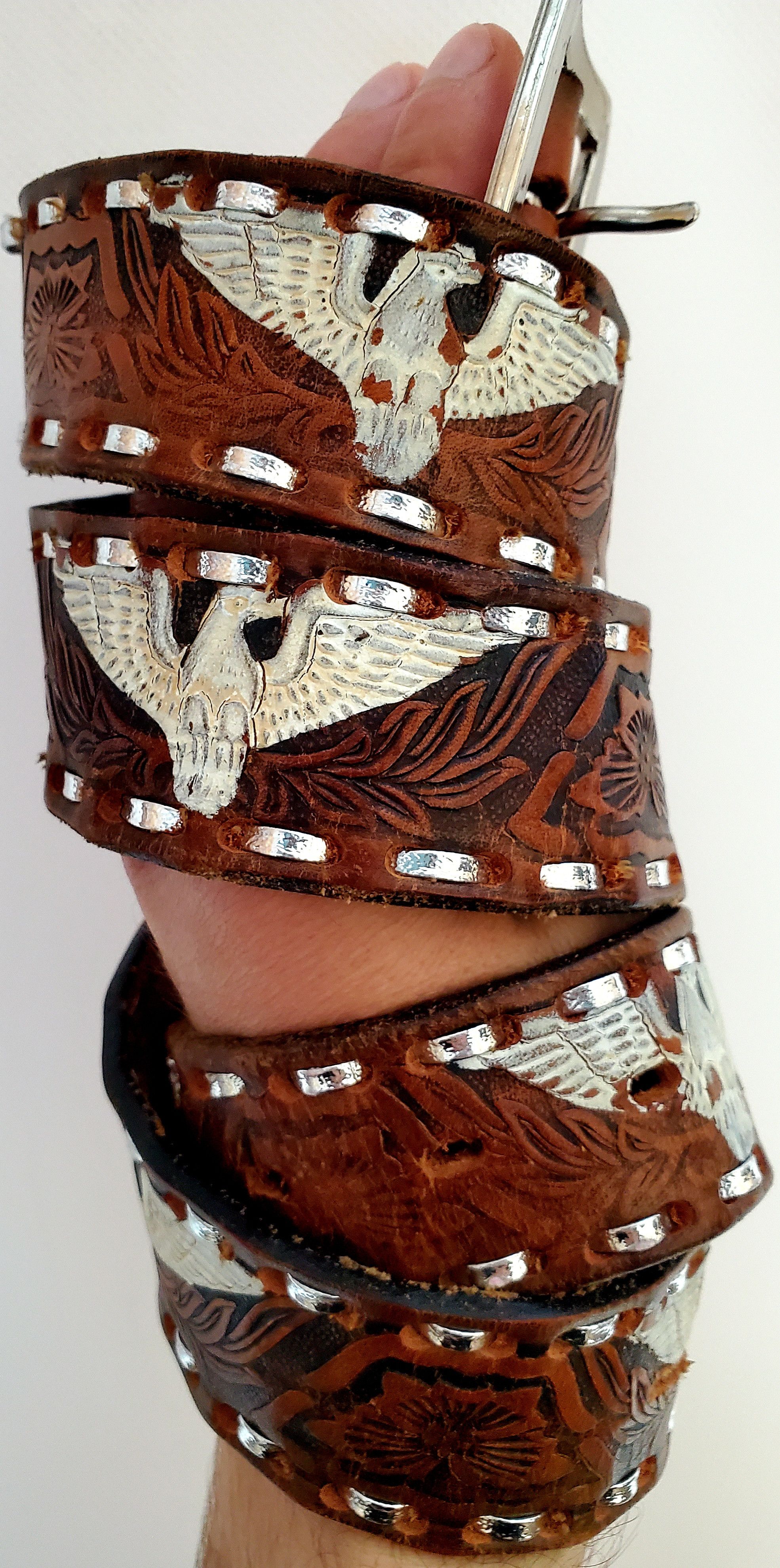 Etro × Genuine Leather × Japanese Brand Vintage Etro leather belt length 107 cm perfect condition Size 36 - 2 Thumbnail
