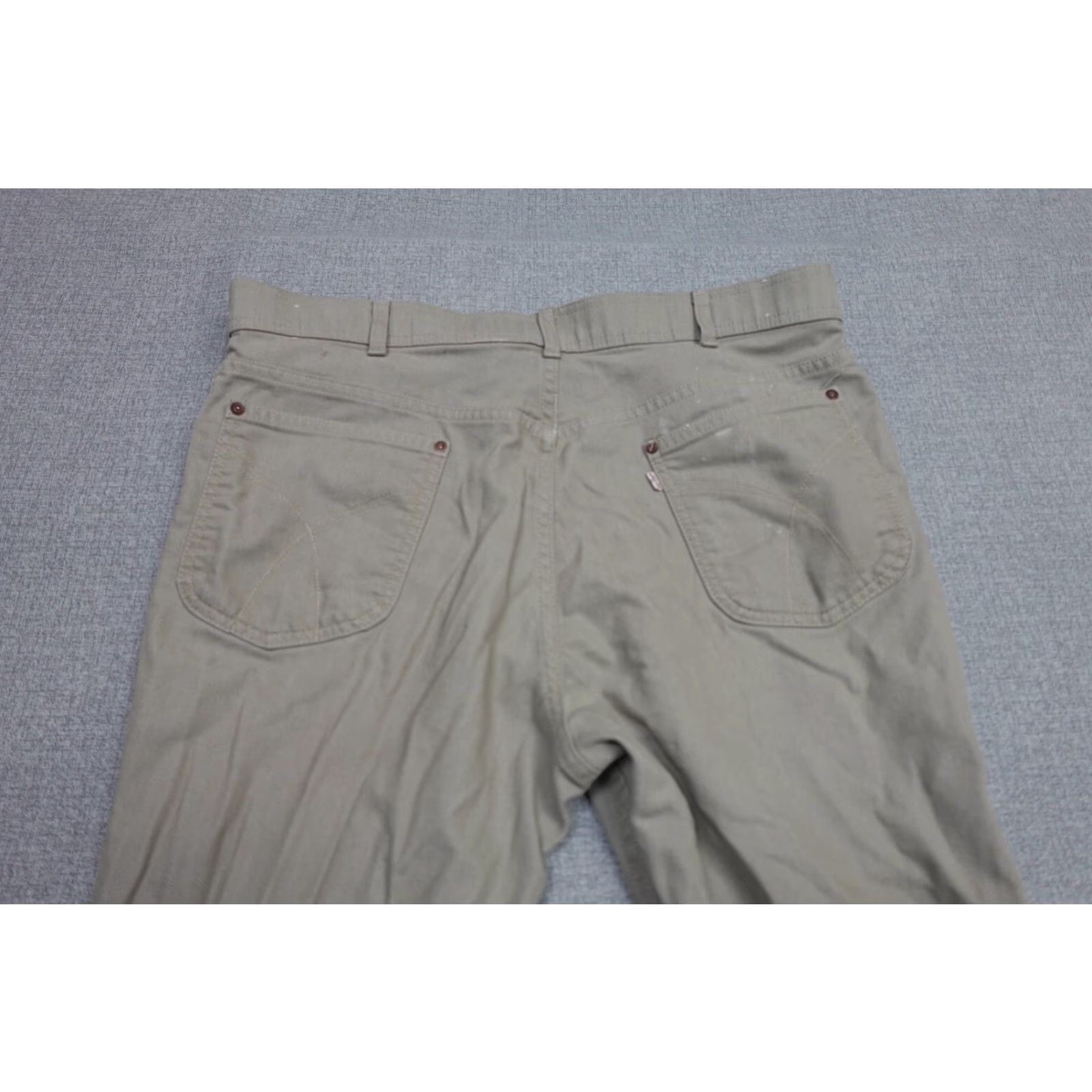 Levi's VINTAGE Levi's Pants Men 40x30 Beige Slacks Wide-Leg Retro Red Batwing Levi's 513 Chino Denim Style Pants Mens Size US 40 / EU 56 - 5 Thumbnail