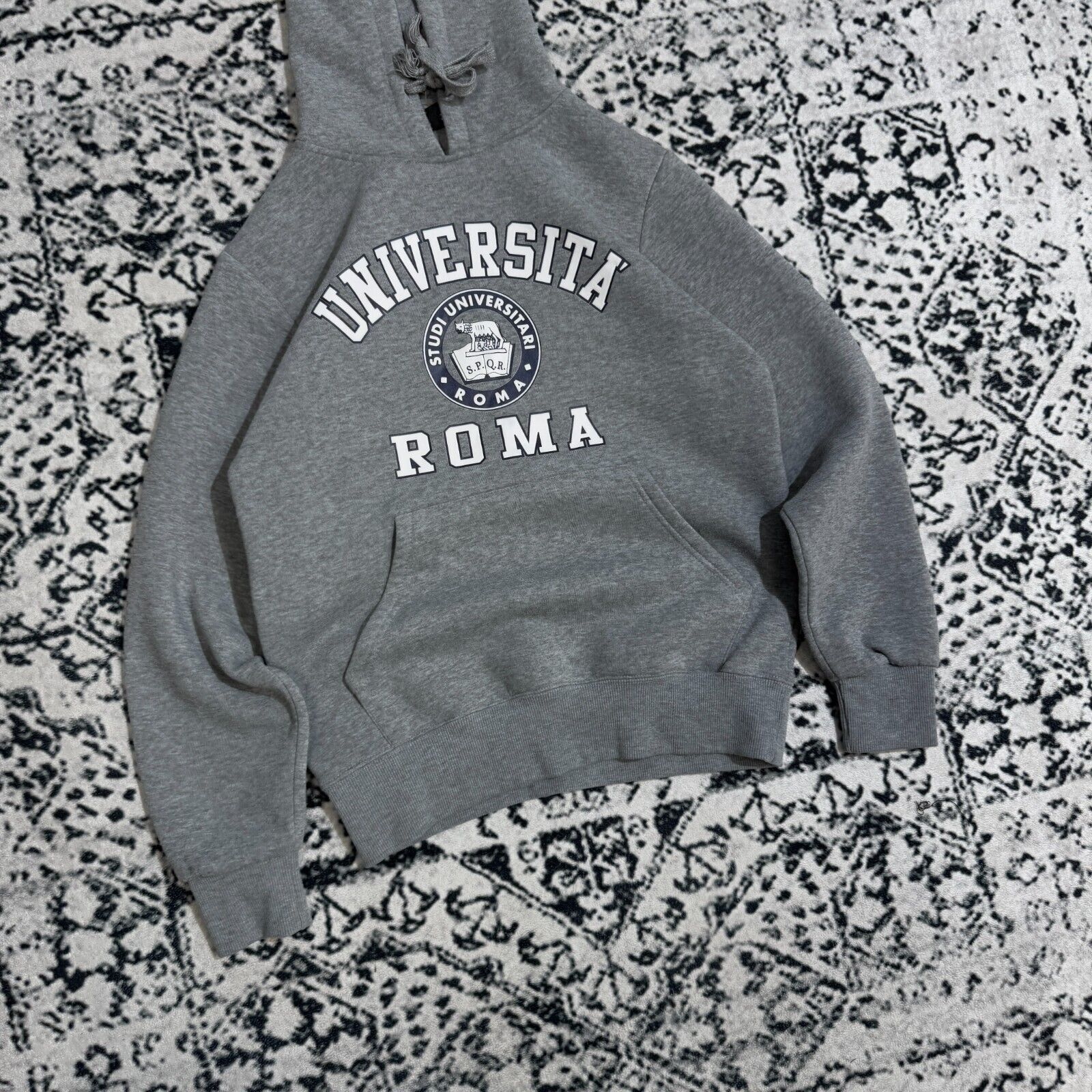 Vintage Vintage Gray Cotton Hoodie Size S University Of Roma Y2K 90s Size US S / EU 44-46 / 1 - 3 Thumbnail