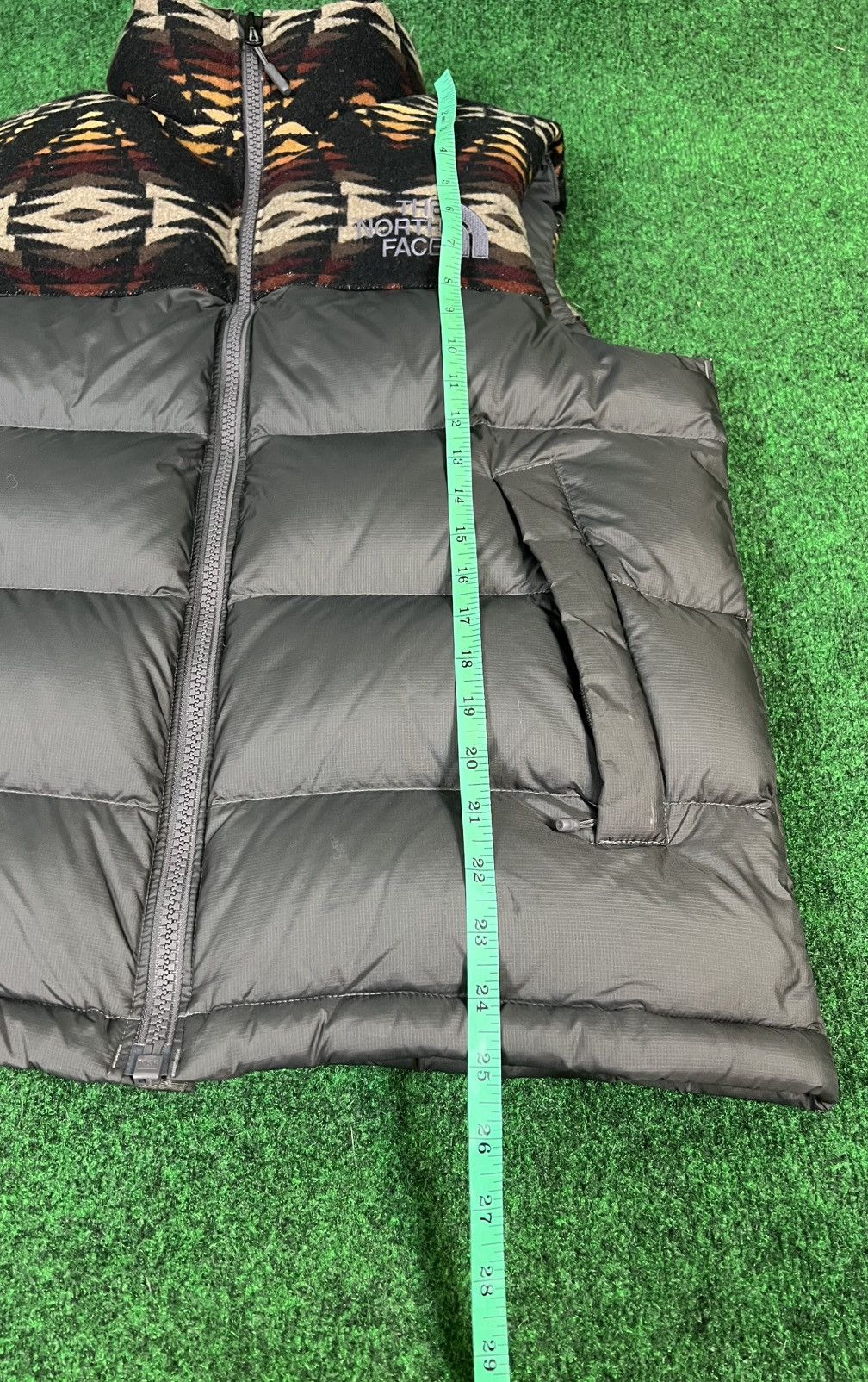 Pendleton × The North Face The North Face Pendleton 700 Puffer Vest Size Men's Size M Size US M / EU 48-50 / 2 - 5 Thumbnail