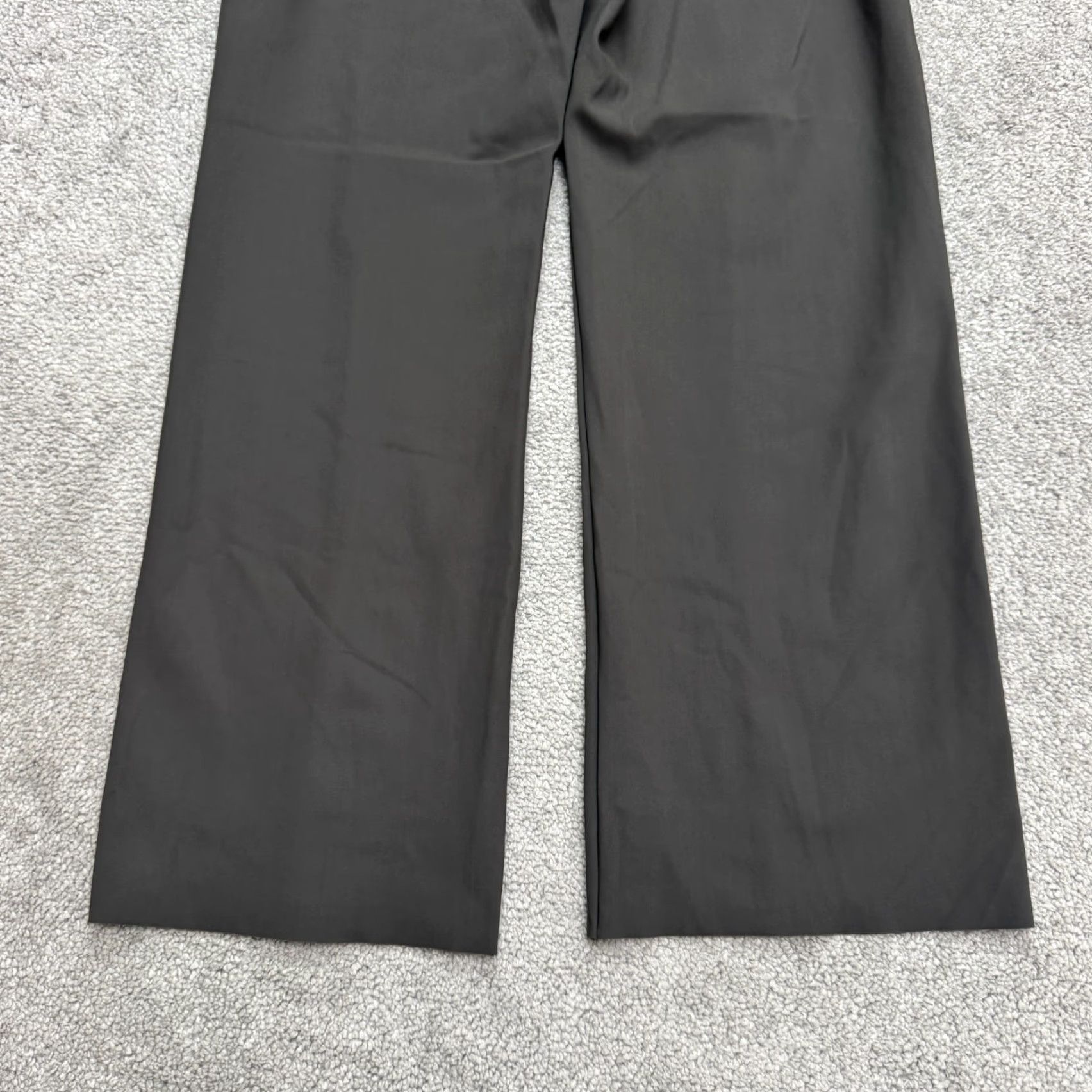 Athleta Athleta Pants Wide-Leg Womens Small Gray High Rise Pull On Inseam 26 in 28 in Nylon Microfiber Regular Squared? Size 28" / US 6 / IT 42 - 3 Thumbnail