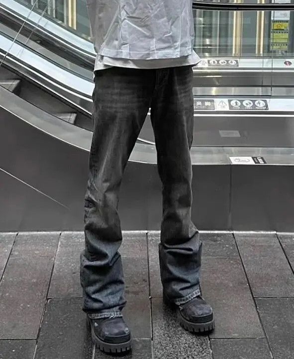 image of Vintage Micro Rugged Washed Boot Cut Jean in Black, Men's (Size 32)