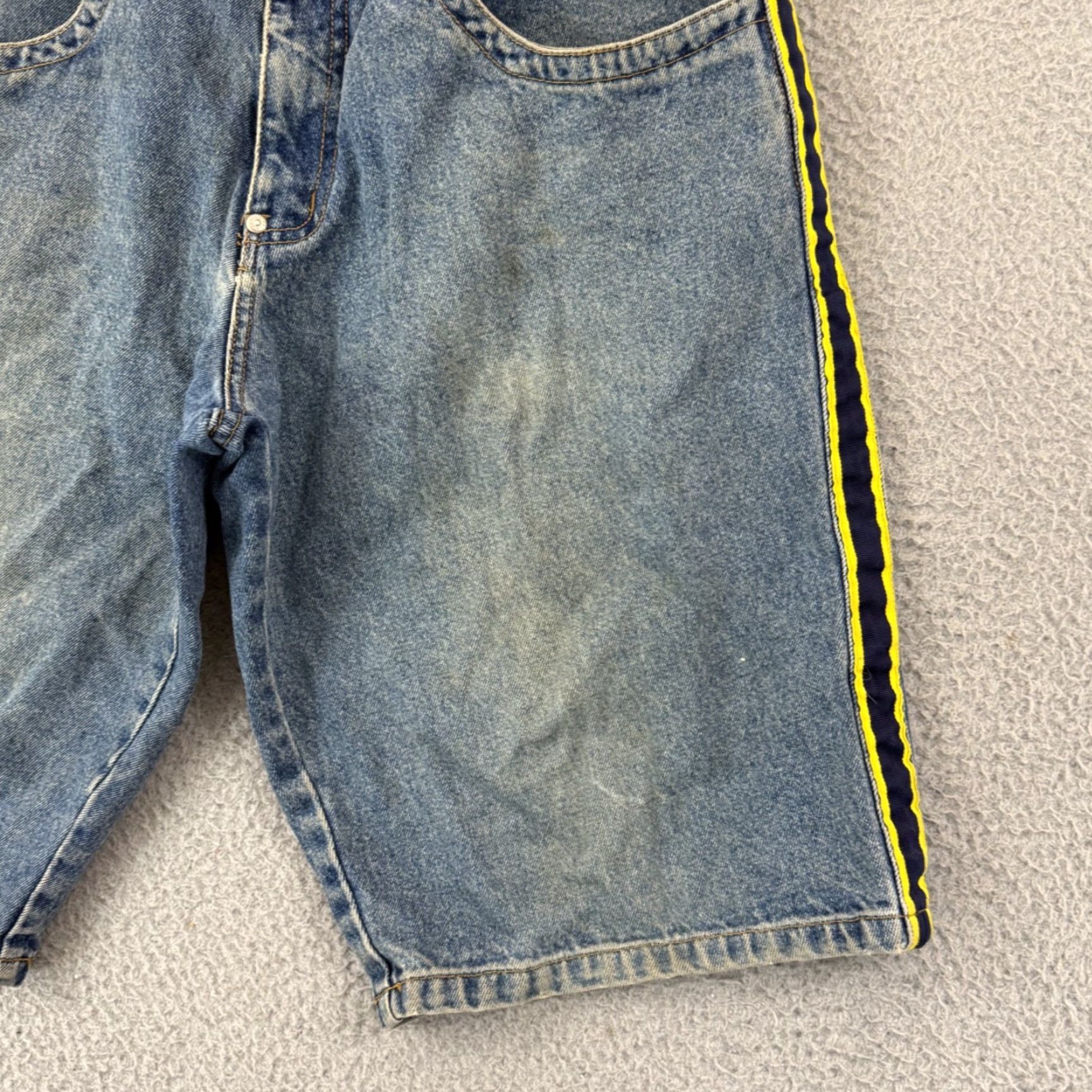 Vintage VINTAGE PACO Jeans Shorts Mens 32 Blue Baggy Denim Jorts Streetwear Skater Bermuda Hip Hop Streetwear 32 Mens Blue Denim Shorts Size US 32 / EU 48 - 3 Thumbnail