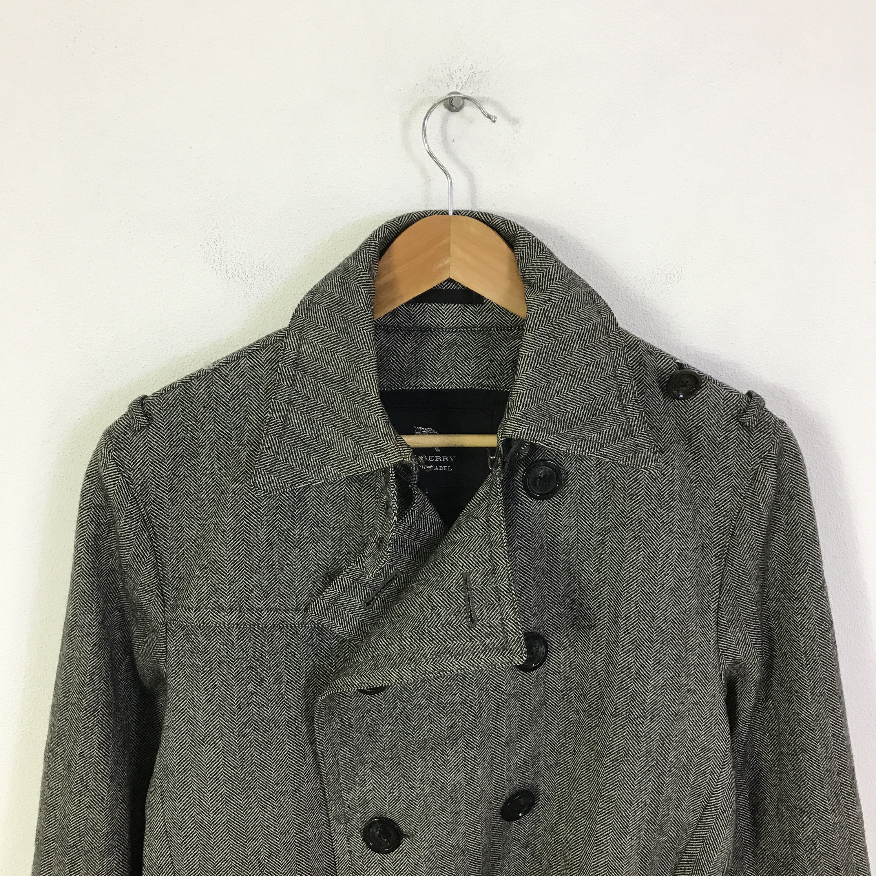 Burberry burberry black label Parkas jacket K107B3 Size US L / EU 52-54 / 3 - 2 Thumbnail