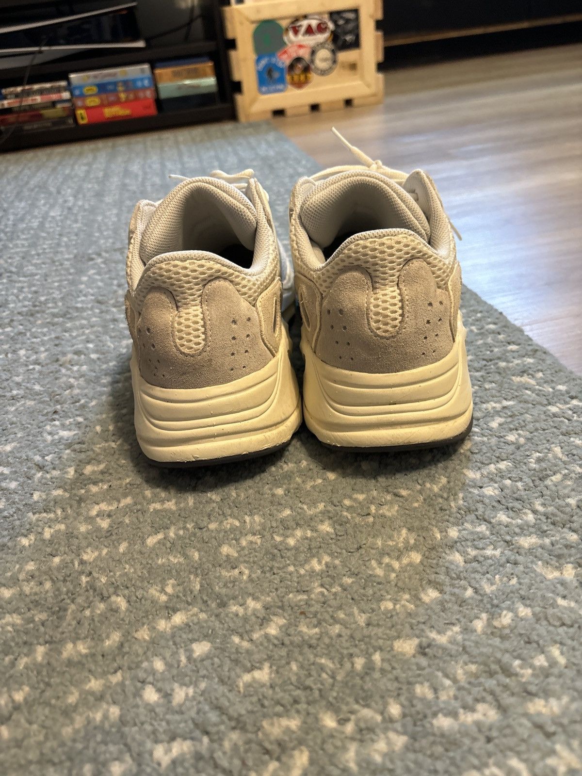 Adidas × Yeezy Adidas Yeezy Boost 700 Analog Size US 11.5 / EU 44-45 - 6 Thumbnail