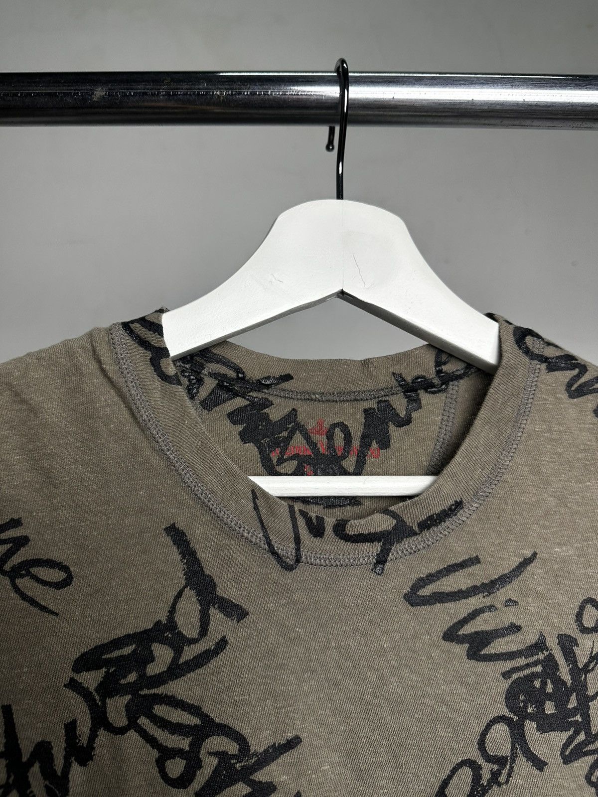 Vivienne Westwood Vivienne Westwood Red Label Sign Over Printed Tshirt Size US M / EU 48-50 / 2 - 5 Thumbnail