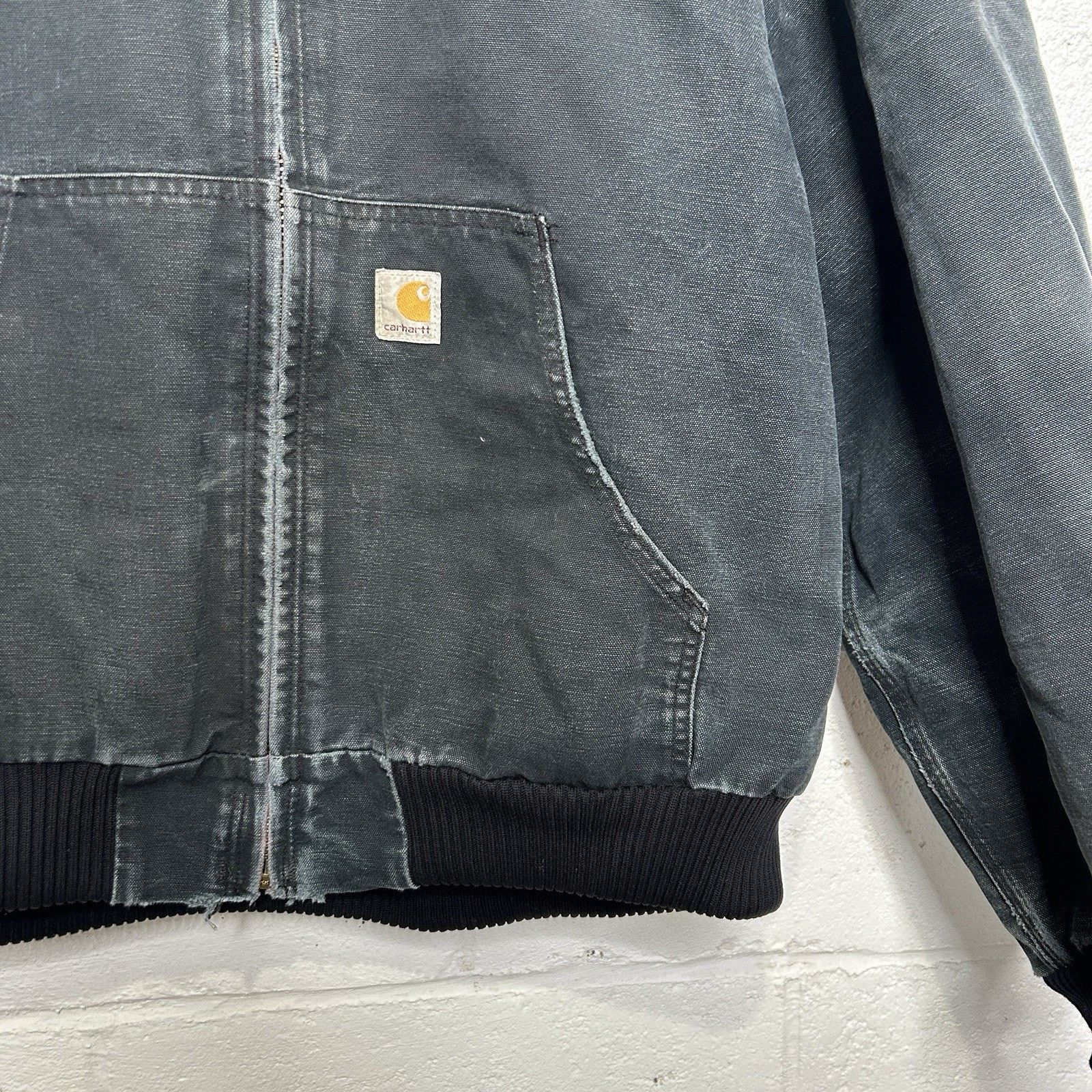 Carhartt Vintage Carhartt Quilted Active Jacket “Black” J140 BLK Size US XL / EU 56 / 4 - 6 Thumbnail