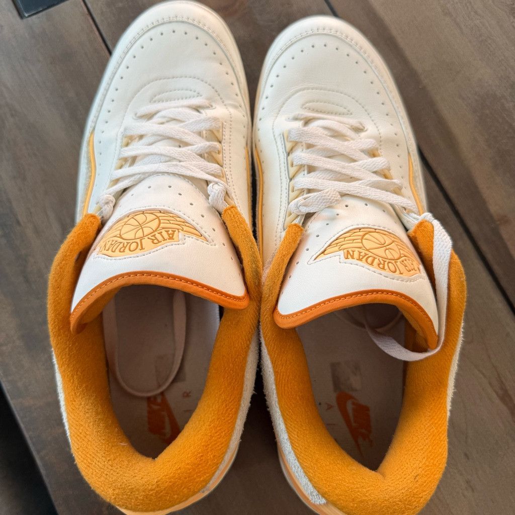 Jordan Brand Jordan 2 Low Melon Mens 12.5 Size US 12.5 / EU 45-46 - 2 Thumbnail