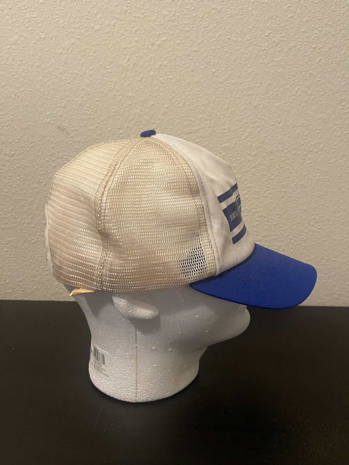 NFL Vintage 1980s Seattle Seahawks Trucker Mesh Hat Size ONE SIZE - 2 Thumbnail