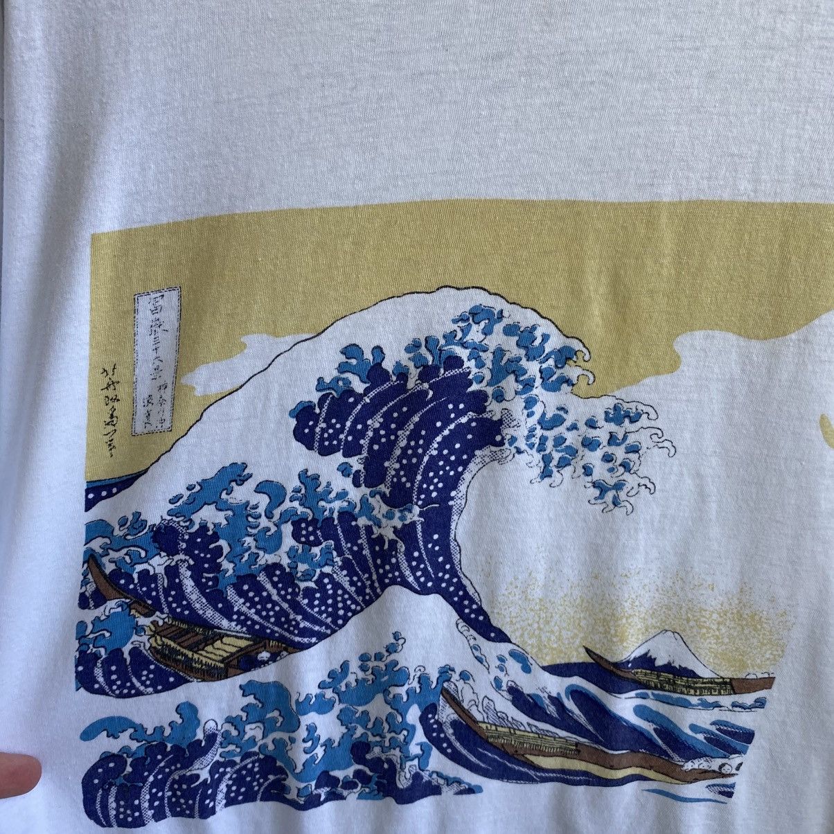 Designer Vintage Hokusai Big Graphic Logo 1990’s designer tee Size US M / EU 48-50 / 2 - 3 Thumbnail