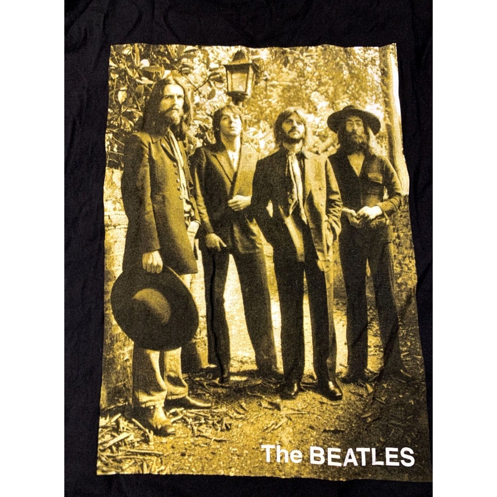 Vintage THE BEATLES Shirt Official Product Men Rock Casual Black 2016 L Long Pit to Pit 52 cm 70 cm Jersey Tee Size L Size US L / EU 52-54 / 3 - 3 Thumbnail