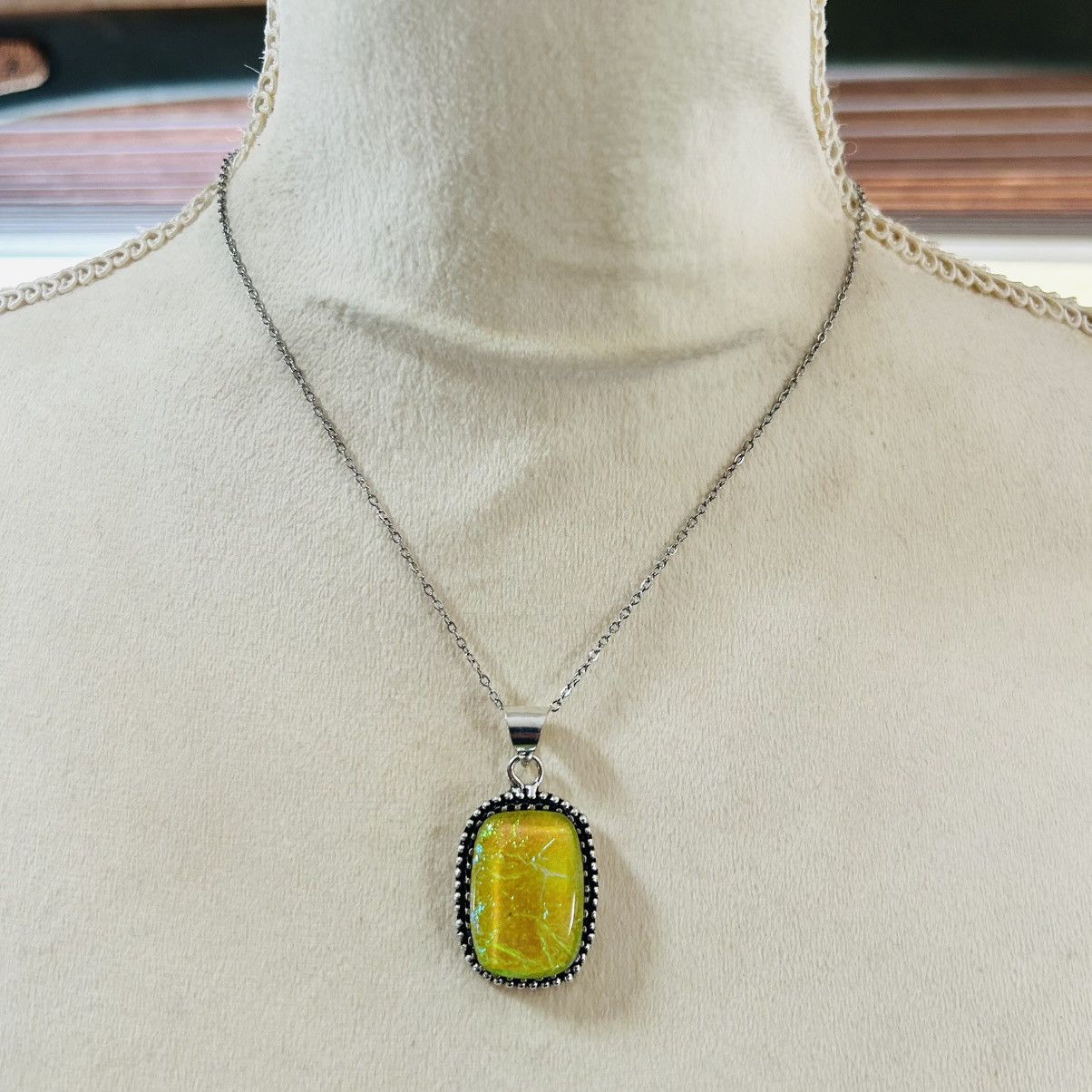 Handmade Handcrafted simulated opal dogtooth 925 sterling necklace Size ONE SIZE - 2 Thumbnail