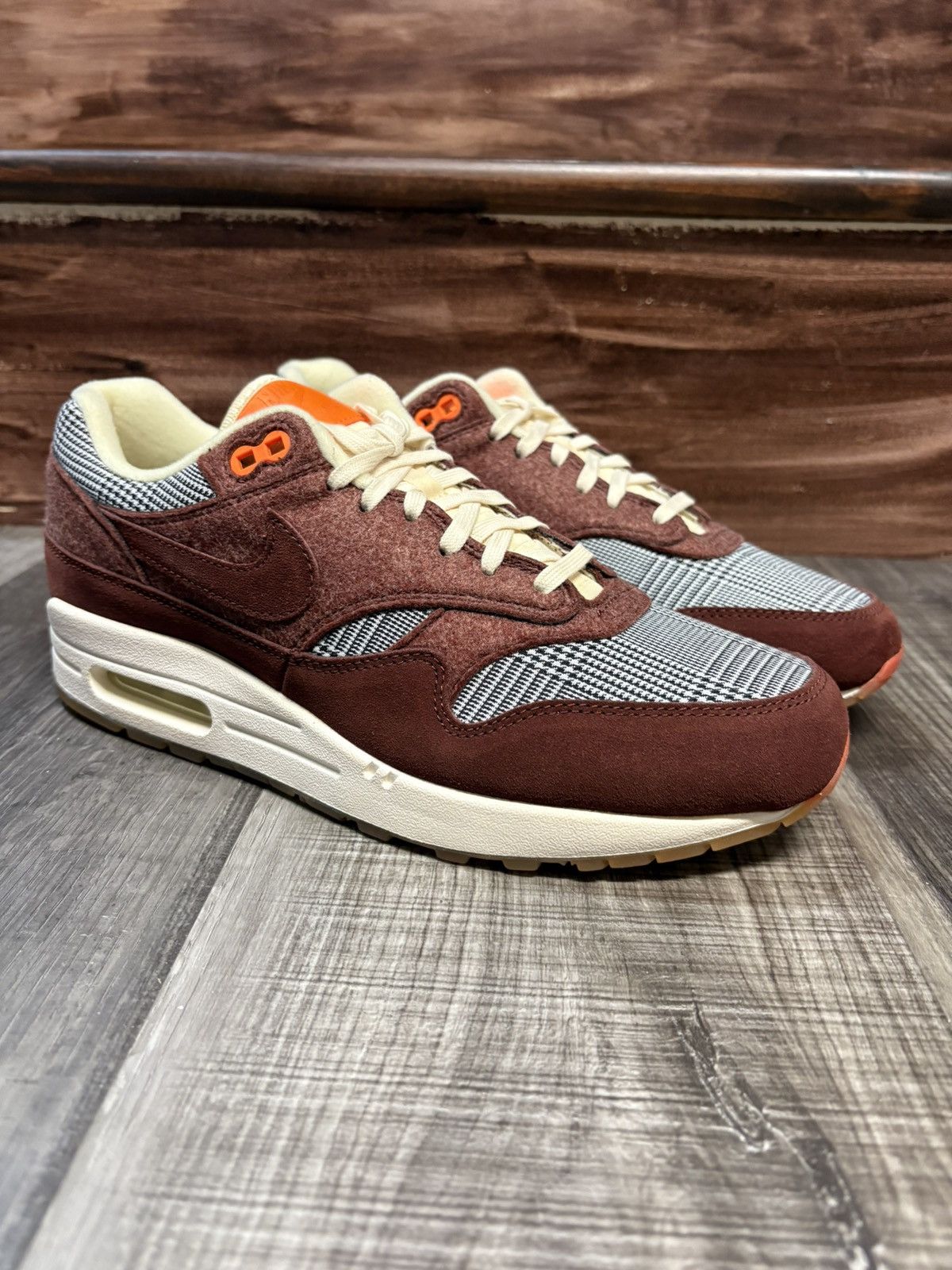 Nike Nike Air Max 1 Houndstooth size 8.5 Size US 8.5 / EU 41-42 - 1 Thumbnail