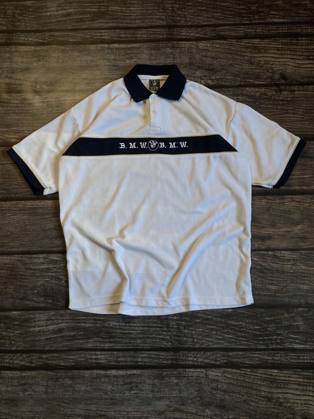 BMW ⚡️ BMW center logo 90’s tee Size US XL / EU 56 / 4 - 7 Thumbnail