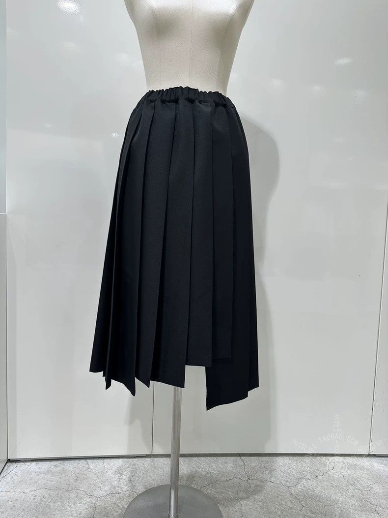 Comme des Garcons Comme Des Garcons size S Polyester irregular skirt Size 24" / US 00 / IT 34 - 1 Thumbnail