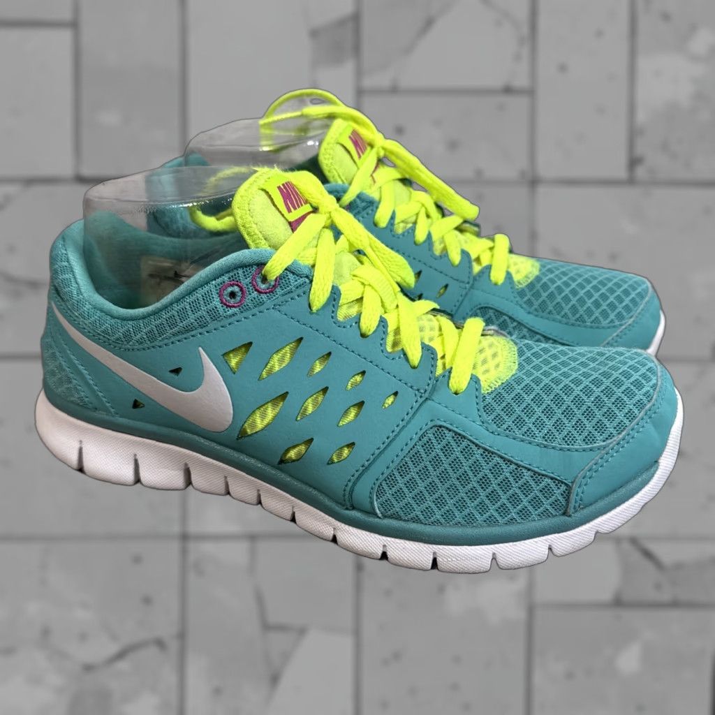 Nike Nike Flex 2013 Run Low Shoe Women 8 Blue Green Yellow 580440-300 Sneakers Size US 8 / IT 38 - 1 Thumbnail