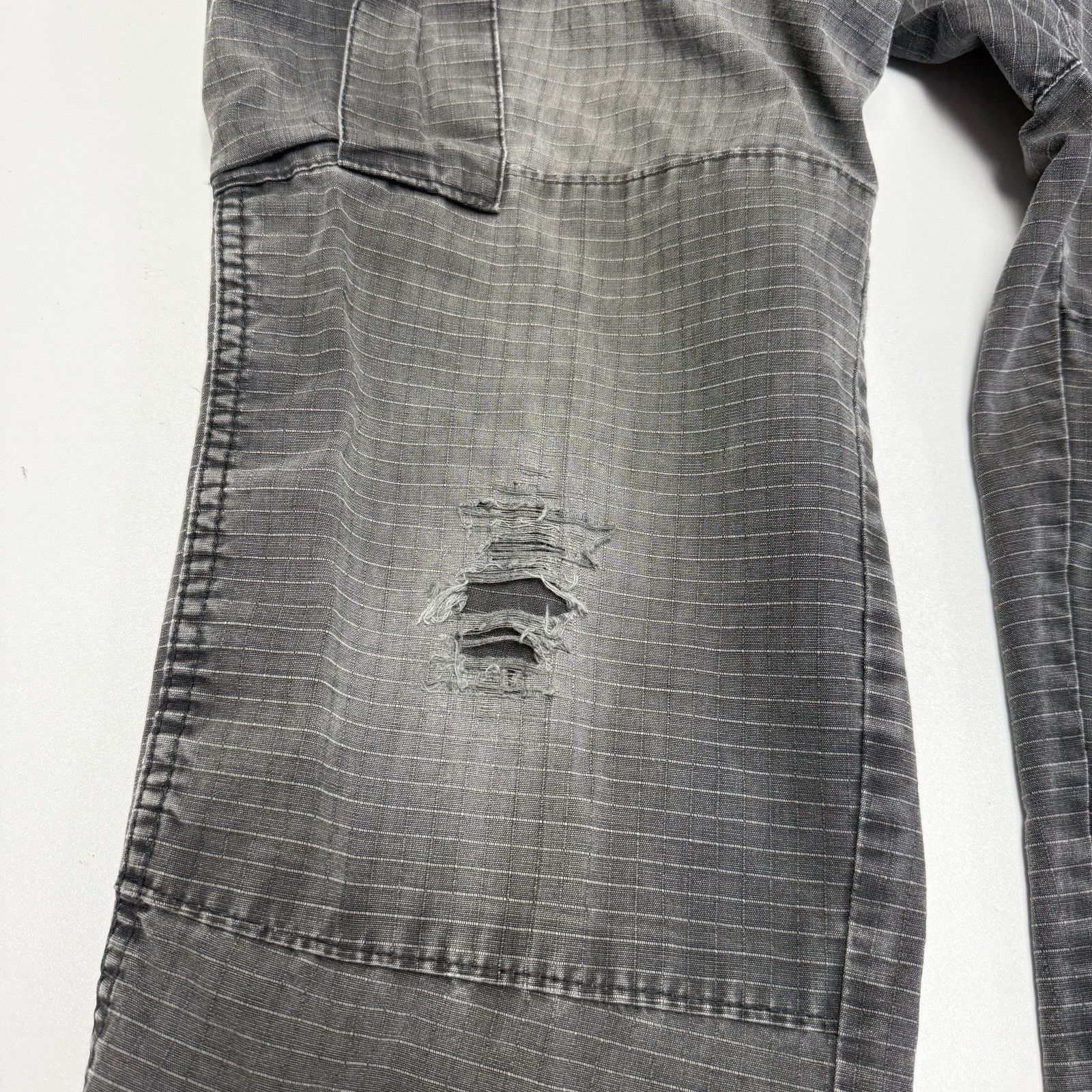 Vintage Vintage Military Trouser Cargo Pants Mens Faded Gray Ripstop Size US 32 / EU 48 - 5 Thumbnail