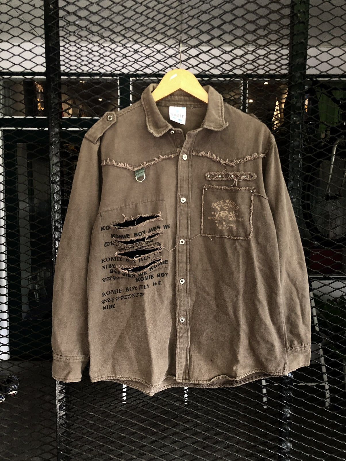 Japanese Brand JAPANESE KOMIE BOYS CARRIBEAN DISTRESSED SKULL DESIGN Size US L / EU 52-54 / 3 - 2 Thumbnail