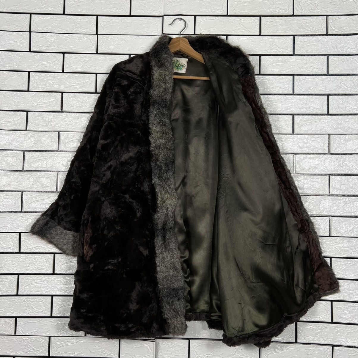 Vintage Vintage 90's VERDE PIU Modacrylic Oversized Coat #4139-C189 Size US M / EU 48-50 / 2 - 8 Thumbnail