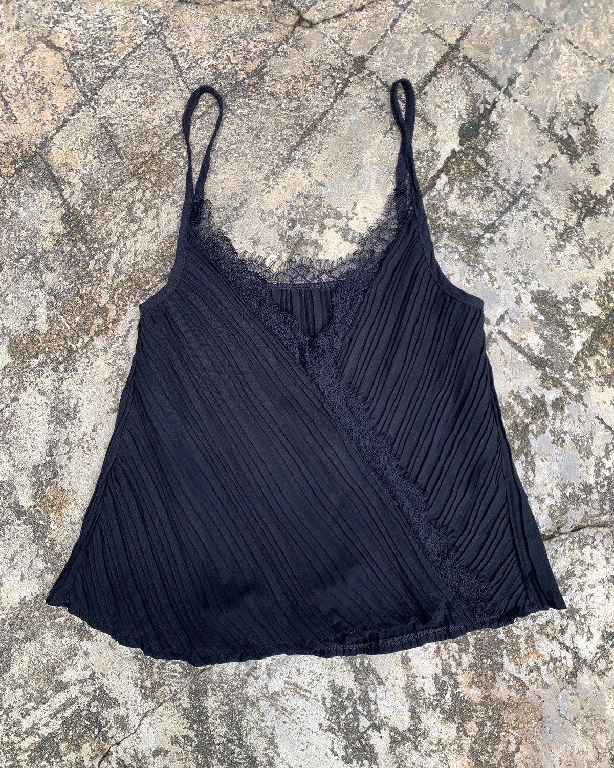 Other Unknown Black Loosy Trim Pleats Tanktop Size S / US 4 / IT 40 - 1 Thumbnail