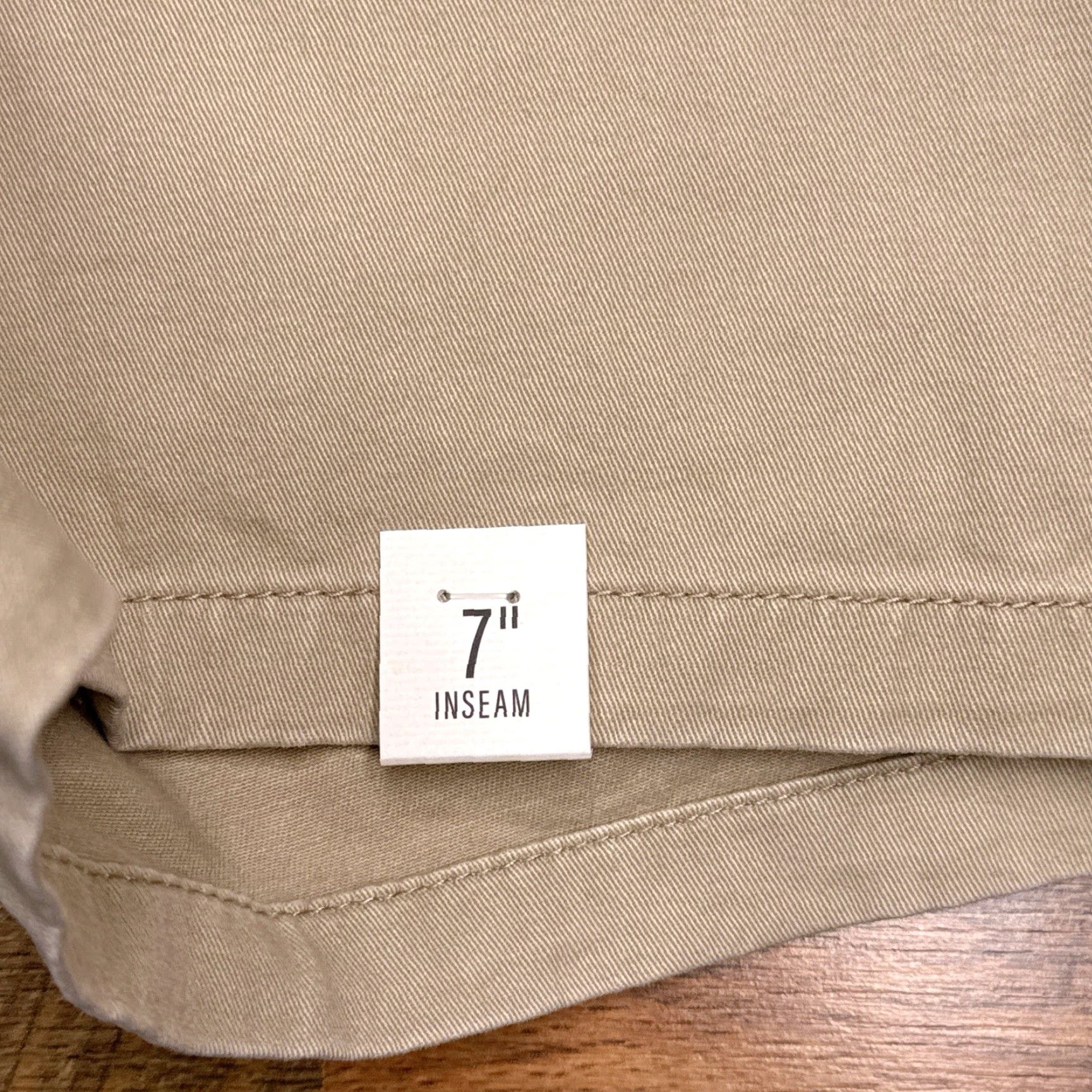 Vintage Ana a.n.a Mid Rise Midi Short Womens 2 Brown Cotton Spandex Twill Stretch Chino Zip Casual 6.5 In Inseam Womens Size 26" / US 2 / IT 38 - 5 Thumbnail