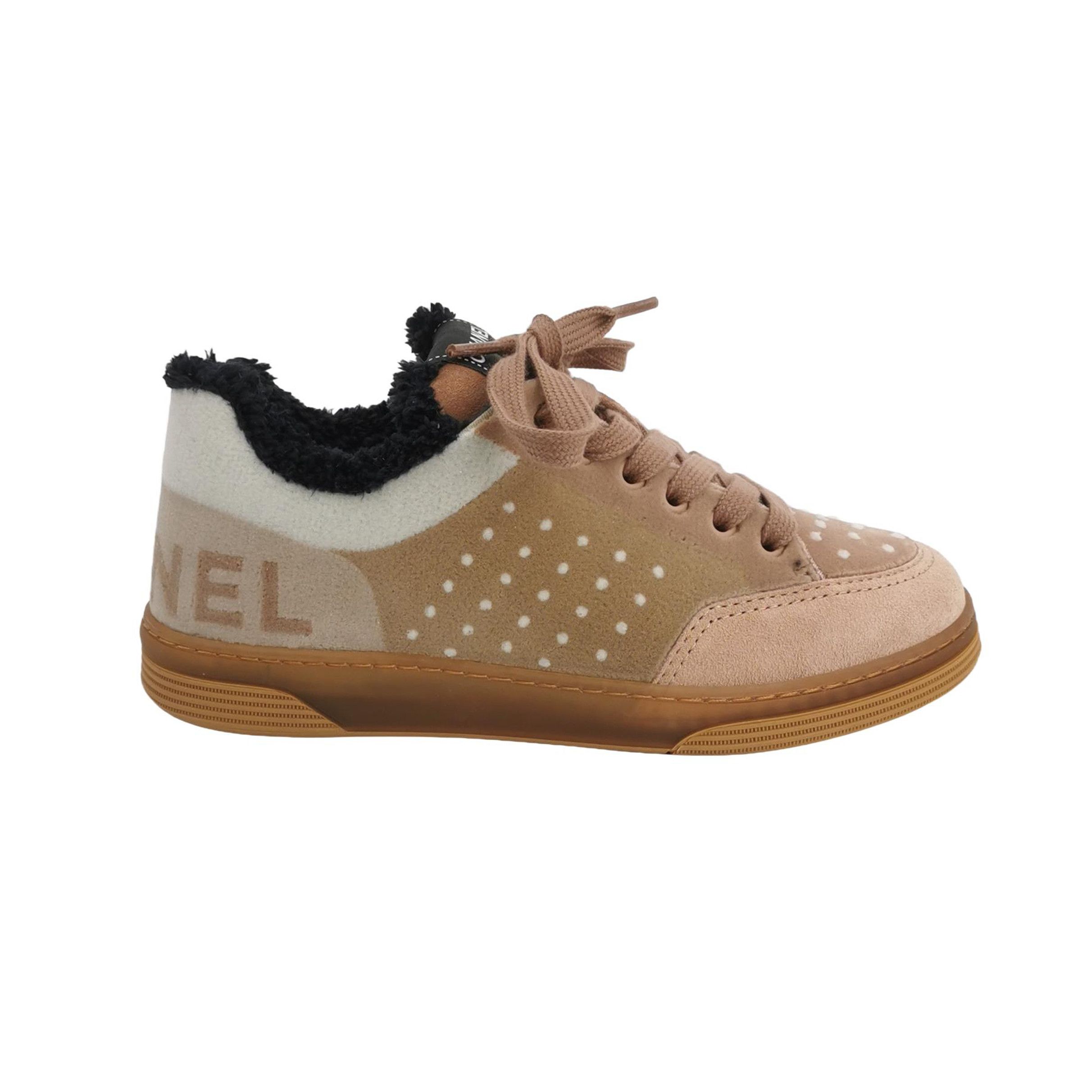 Chanel Chanel Women 5-5 Lowtop Sneakers Size US 5.5 / IT 35.5 - 1 Thumbnail