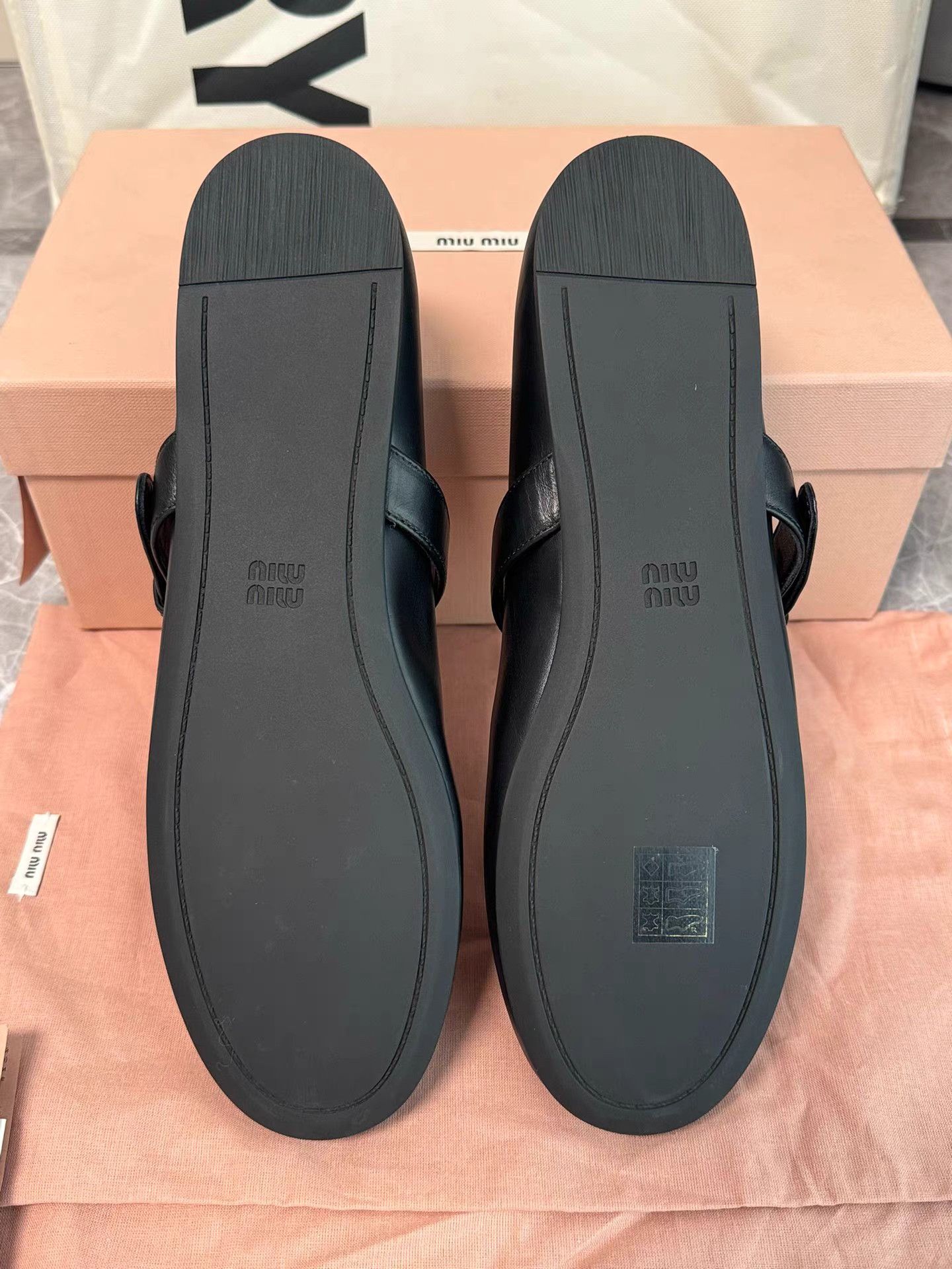 Miu Miu MiuMiu Bow Ballet Flats K6 Size US 9 / IT 39 - 5 Thumbnail