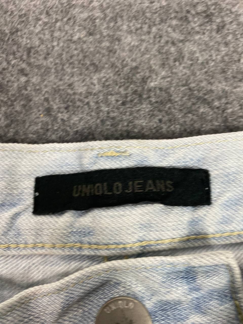 Japanese Brand uniqlo lightwash distressed denim Size US 32 / EU 48 - 11 Thumbnail