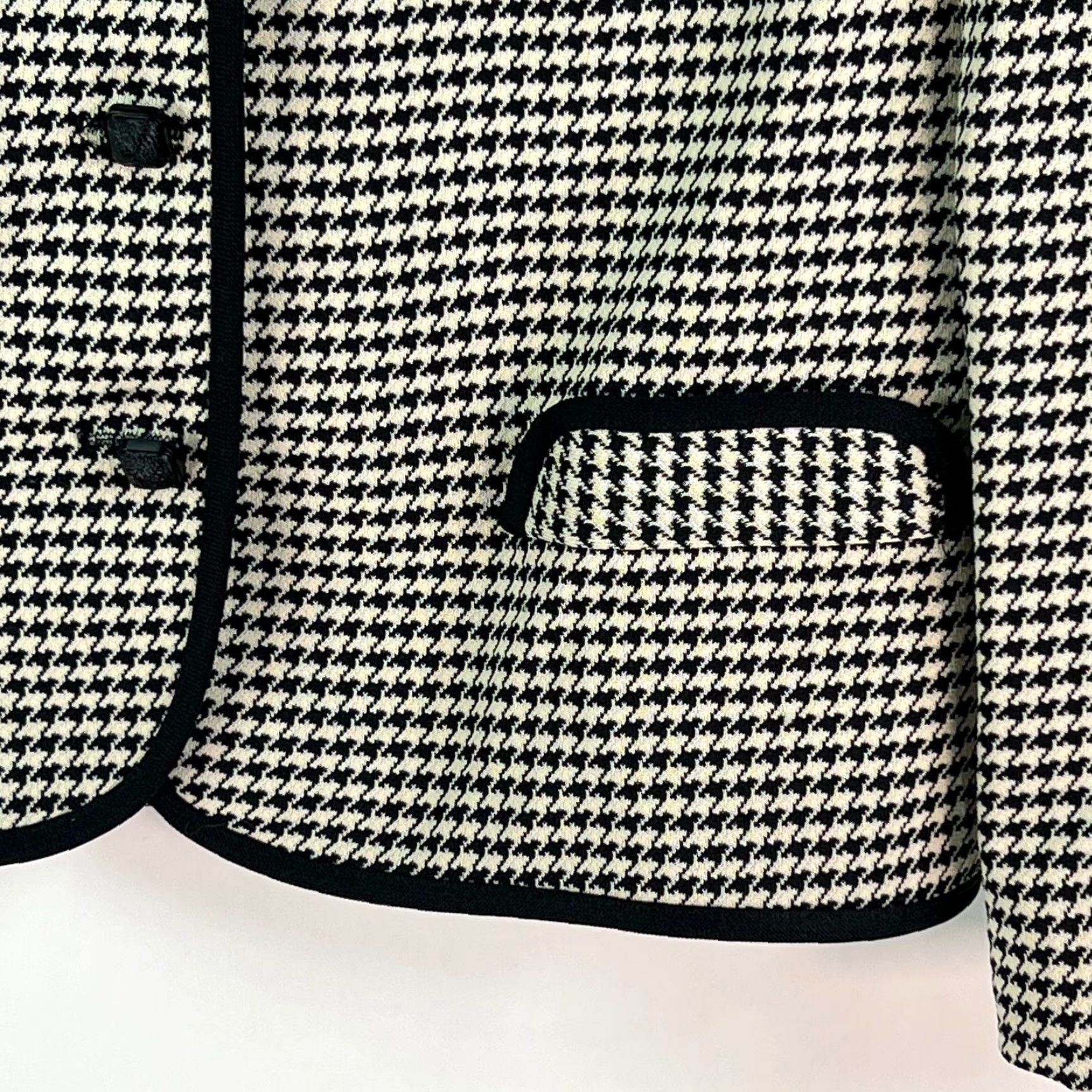 Vintage Marty Gutmacher Blazer Woman Houndstooth Black Large Lined Collarless Long Sleeve Button Jacket Size L / US 10 / IT 46 - 4 Thumbnail