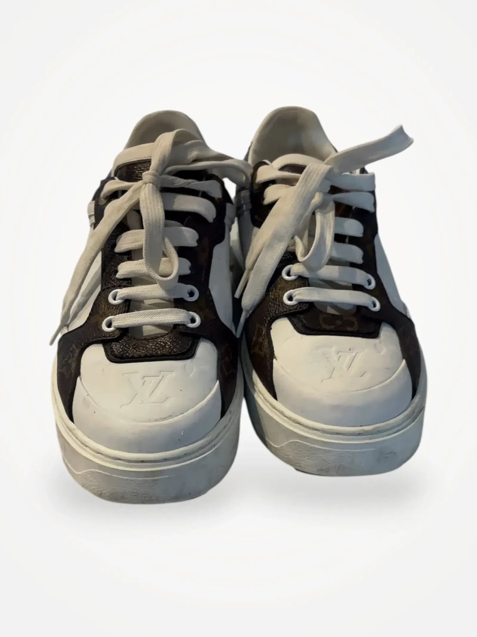Louis Vuitton Louis Vuitton Sneakers Size US 8.5 / IT 38.5 - 1 Thumbnail