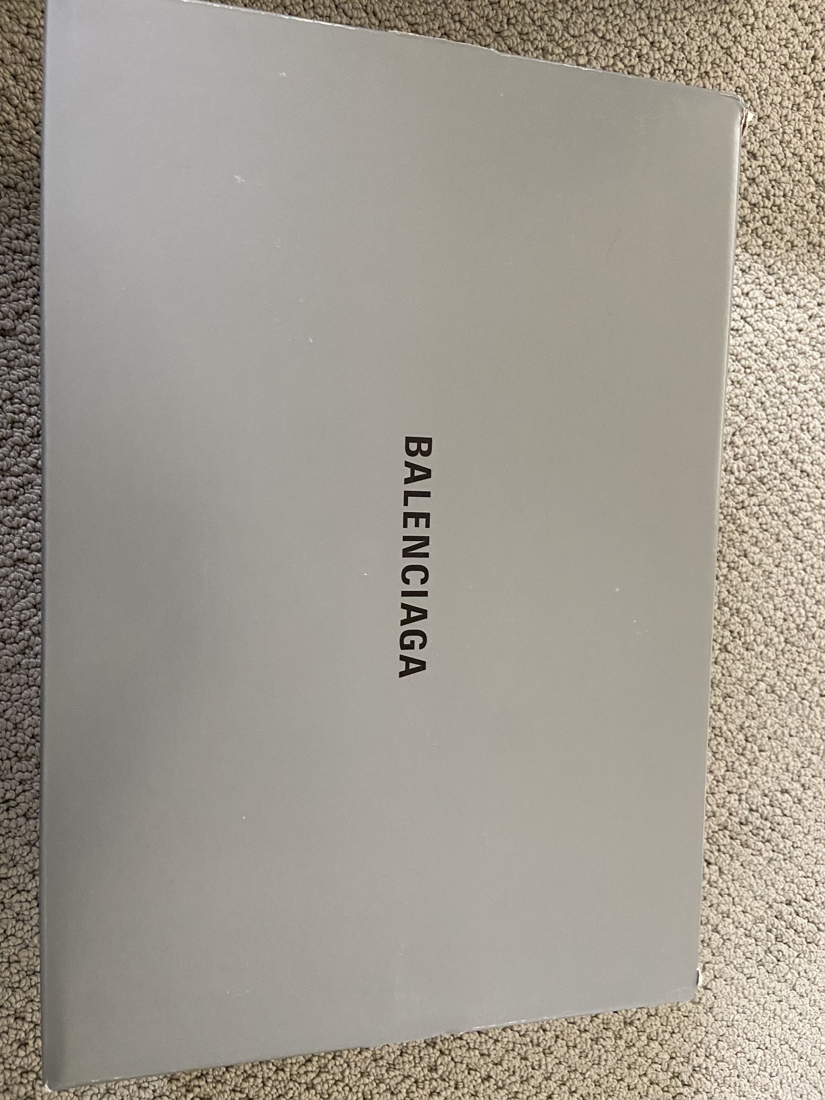 Balenciaga MSRP $1150 Balenciaga Track 2.0 Sneaker Black Beige Size 41 Size US 8 / EU 41 - 8 Thumbnail
