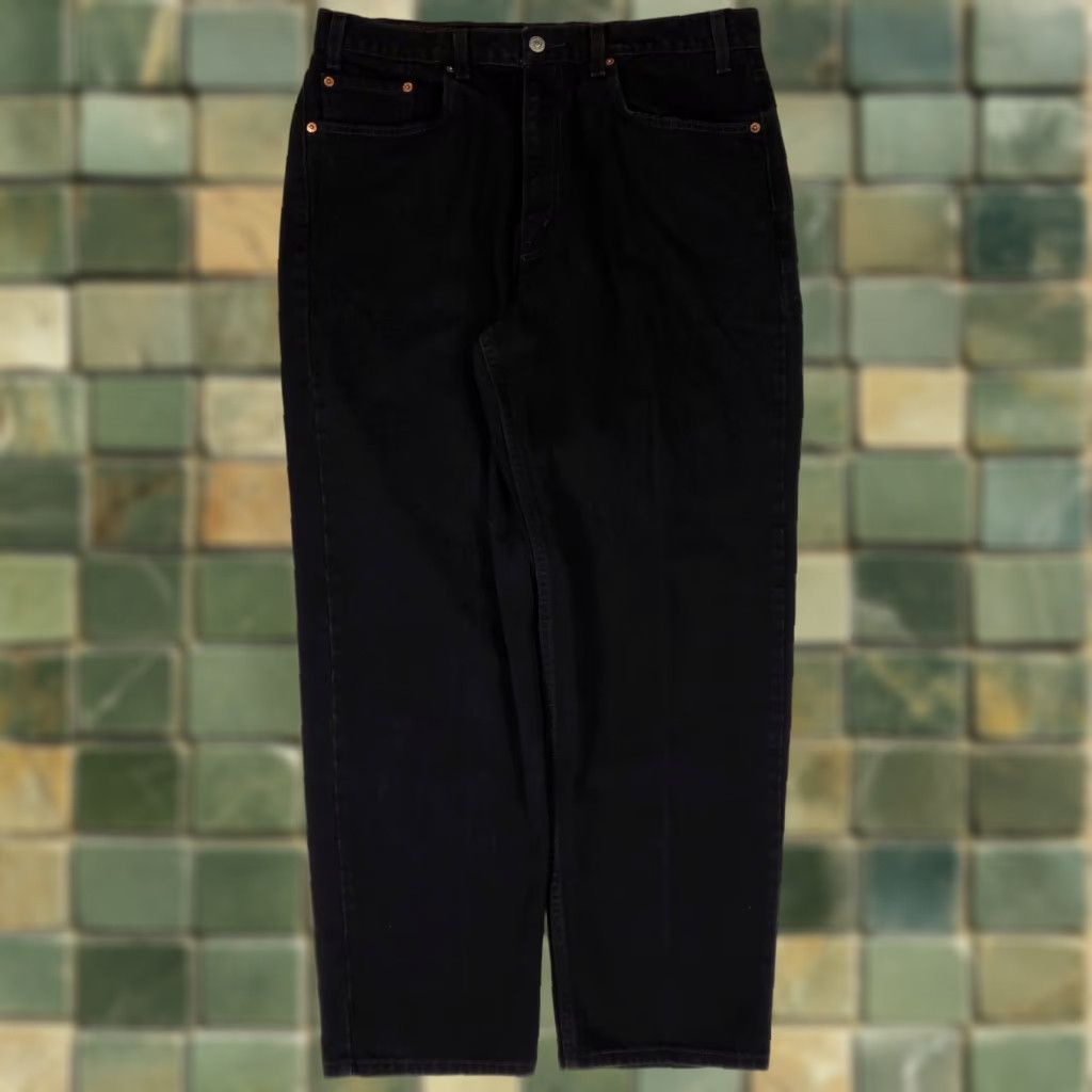 Levi's VINTAGE Levi's 550 Jeans Black Relaxed Fit Mens 36x30 / 38x30 Actual Size US 36 / EU 52 - 1 Thumbnail