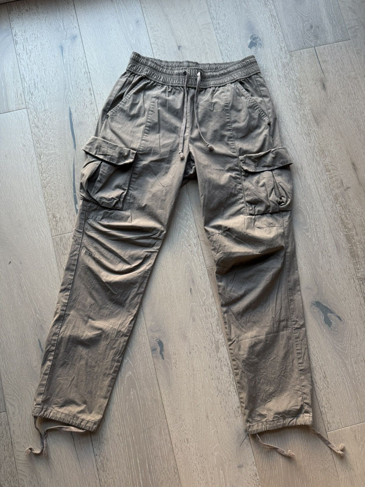 John Elliott John Elliott Back Sateen Cargo Pant- Sand Size US 31 - 1 Thumbnail
