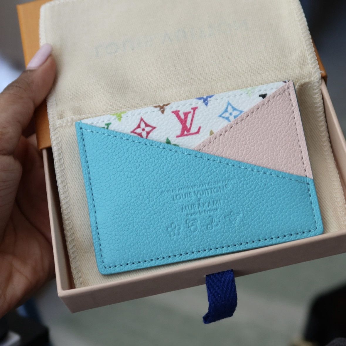 Louis Vuitton × Takashi Murakami Louis Vuitton LV × TM Criss-Cross Card Holder Size ONE SIZE - 4 Thumbnail
