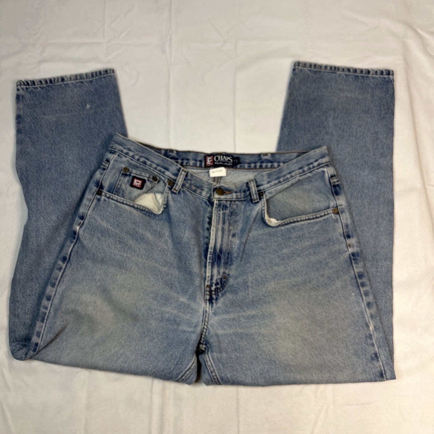 Chaps VINTAGE Chaps Ralph Lauren Jeans Men 36x30 Wide-Leg Distressed Blue Distressing Wide-Leg Jeans Men's 36 Inseam 30 Gender: Mens Size US 36 / EU 52 - 3 Thumbnail