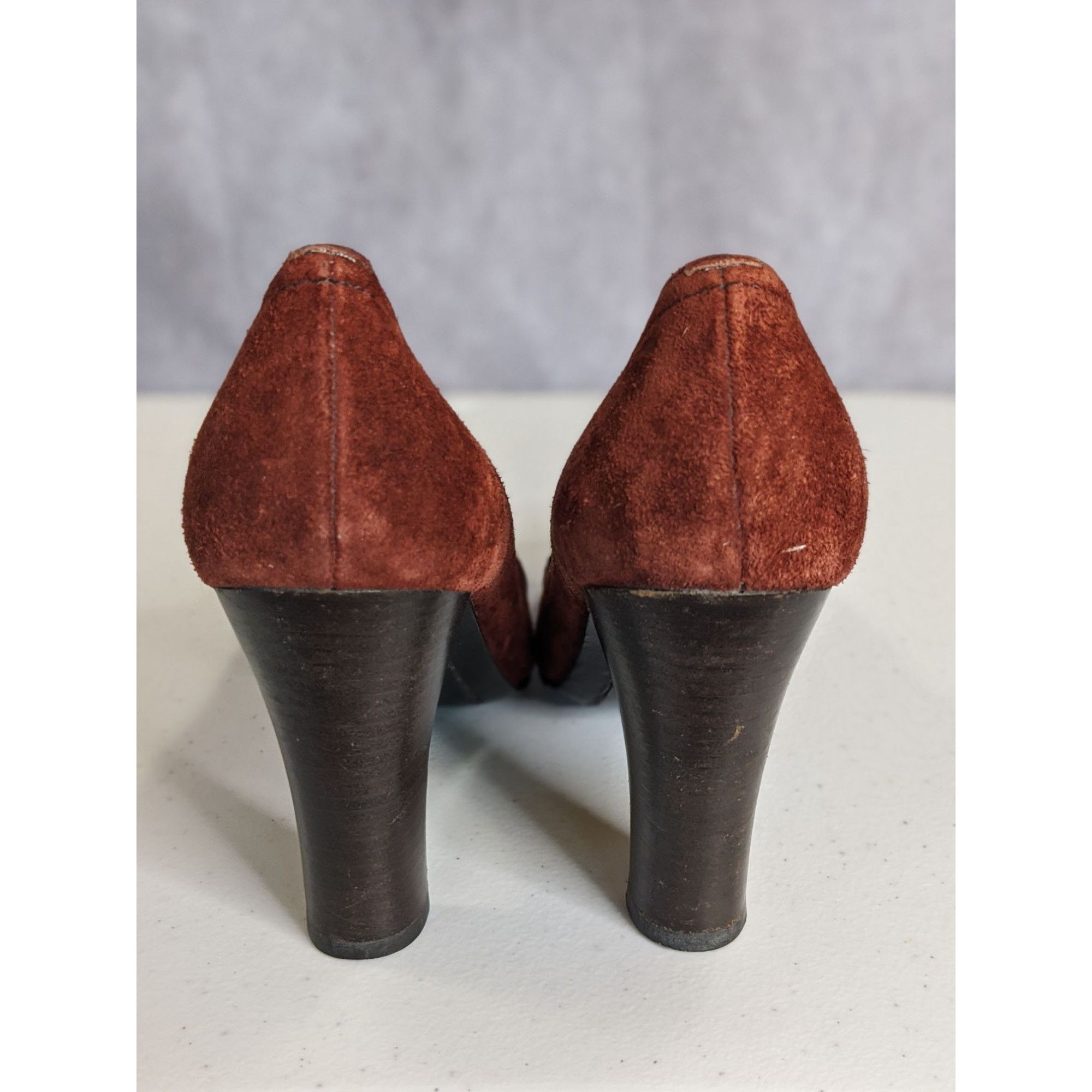 Michael Kors Michael Michael Kors Burnt Sienna Suede Heels With Gold Deta Size US 6.5 / IT 36.5 - 5 Thumbnail