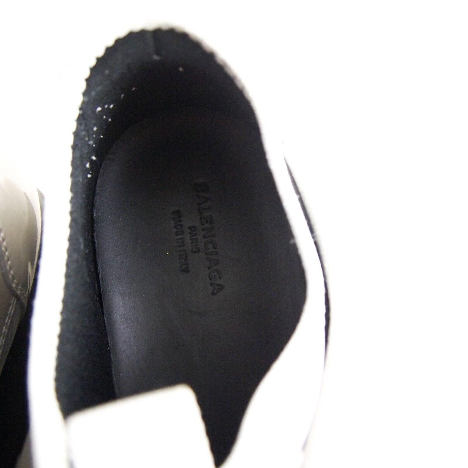 Balenciaga Balenciaga Race Runner Sneakers Gray Mesh Leather EU 37 US 7 Size US 7 / IT 37 - 10 Thumbnail