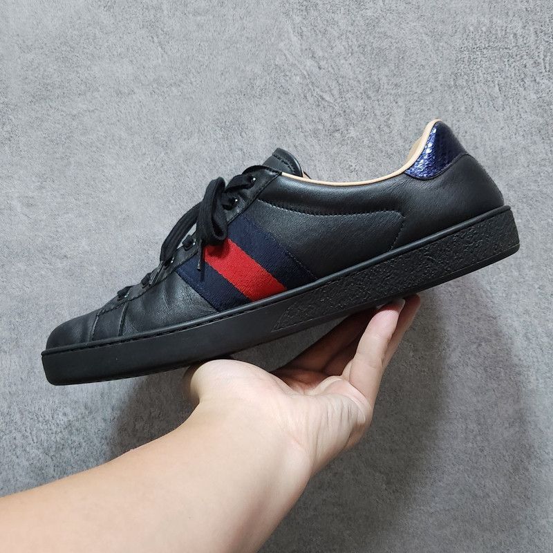 Gucci Gucci Ace Bee Embroidered Casual Sneakers - Size US 8.5 / EU 41-42 - 4 Thumbnail