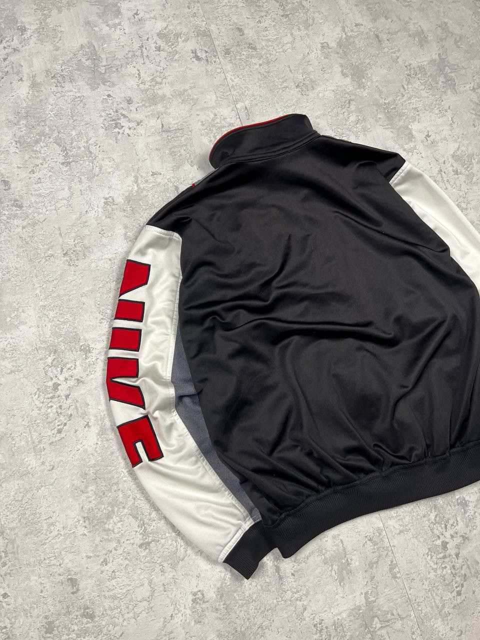 Nike Vintage Nike Track Jacket Big Logo Size US M / EU 48-50 / 2 - 6 Thumbnail