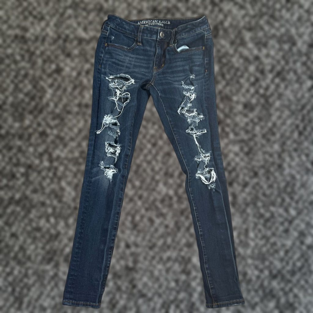 American Eagle Outfitters American Eagle Outfitters Jeans Womens 4 Jegging Distressed Denim Blue Size 27" / US 4 / IT 40 - 1 Thumbnail