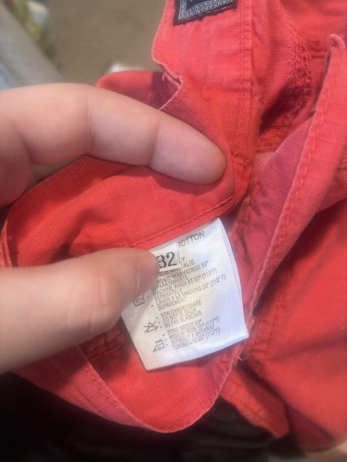 Versace Versace V2 Red Shorts Size US 32 / EU 48 - 8 Thumbnail