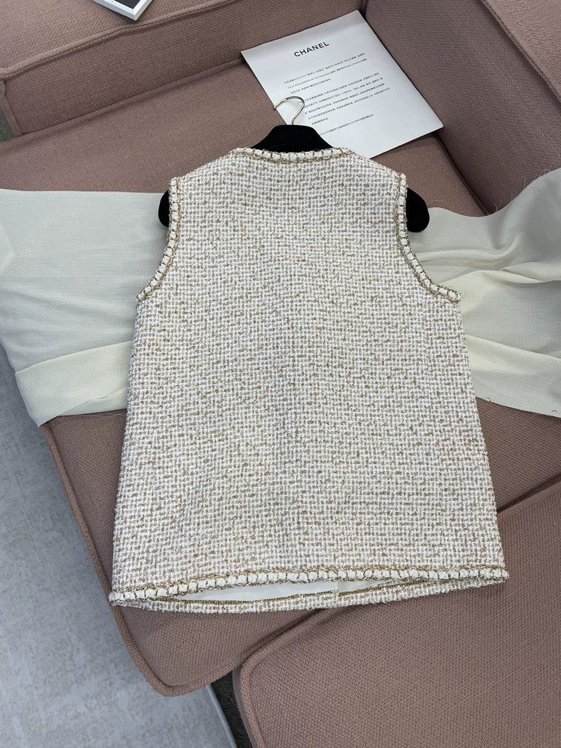 Chanel Chanel 26C gold thread beige vest Size XS / US 0-2 / IT 36-38 - 3 Thumbnail