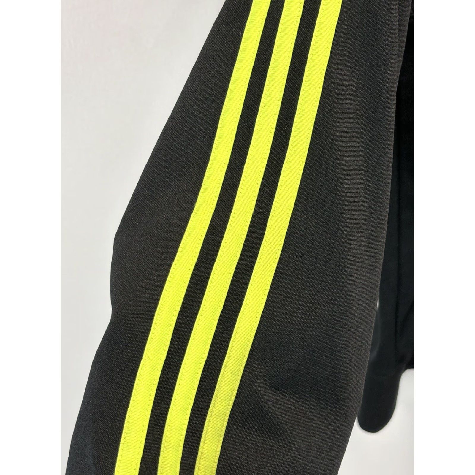 Adidas adidas Brooklyn Nets Track Jacket Sz Medium Men’s Black Neon Limited Edition Zip Size US M / EU 48-50 / 2 - 6 Thumbnail