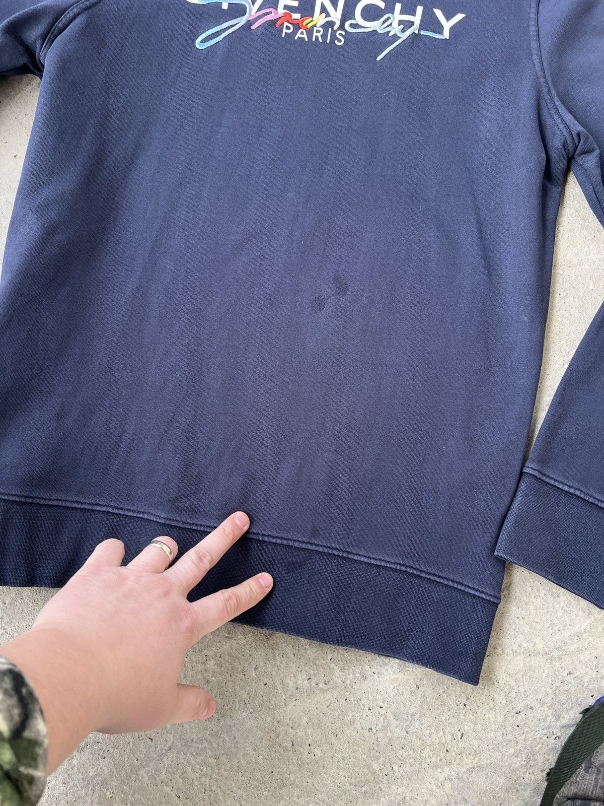 Givenchy Givenchy Paris Sweatshirt Size US L / EU 52-54 / 3 - 2 Thumbnail