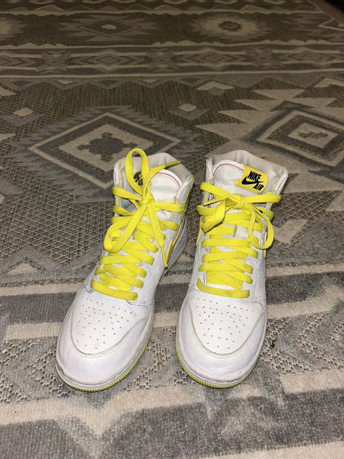 Jordan Brand First class flight Jordan 1 Size US 6 / EU 39 - 2 Thumbnail