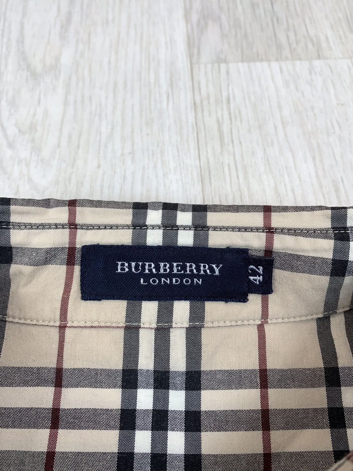 Burberry Burberry Vintage 90s Nova Check Womens Button Shirt Size 42 Size M / US 6-8 / IT 42-44 - 4 Thumbnail