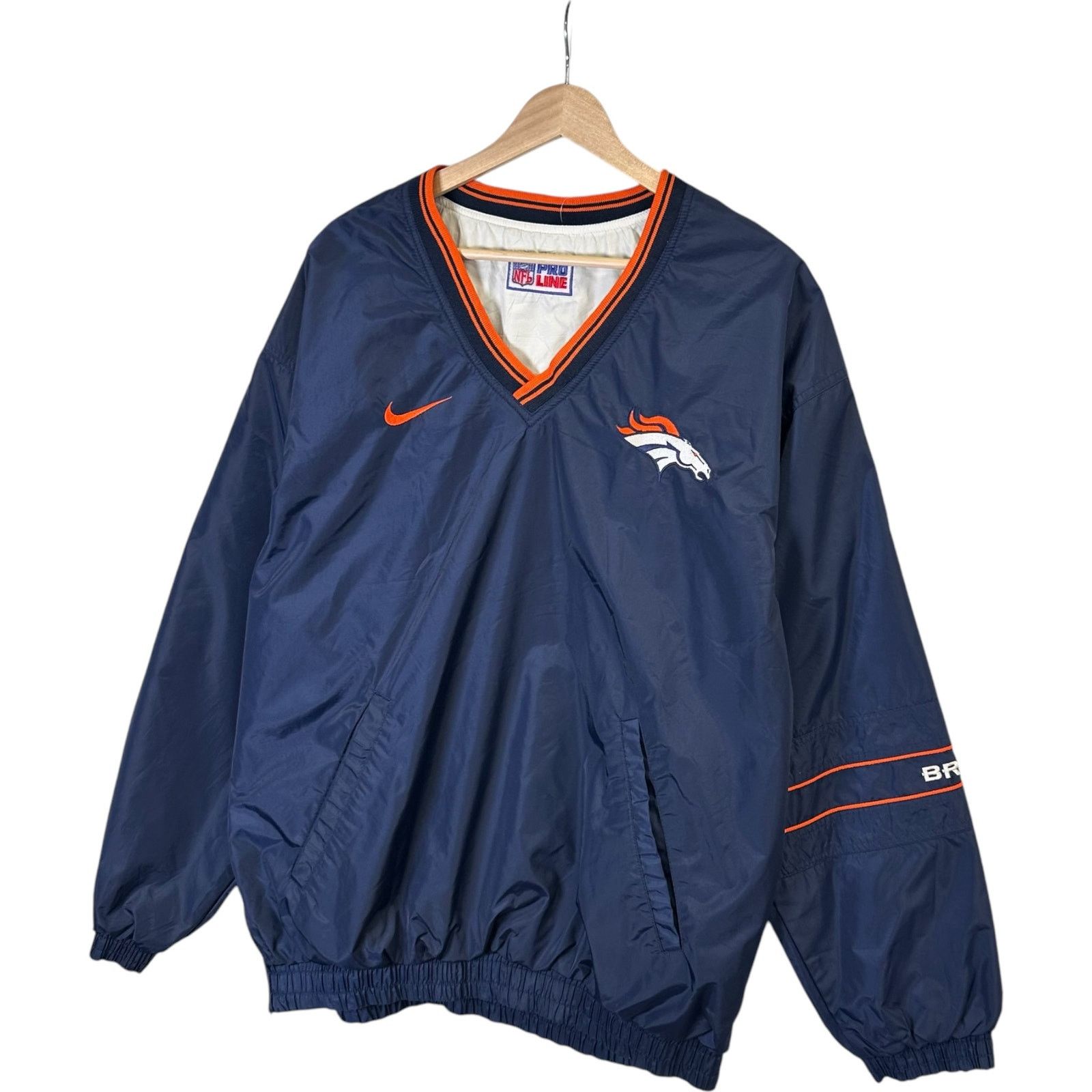 Nike Vintage Nike Denver Broncos Reversible Pullover Windbreaker Size US L / EU 52-54 / 3 - 9 Thumbnail