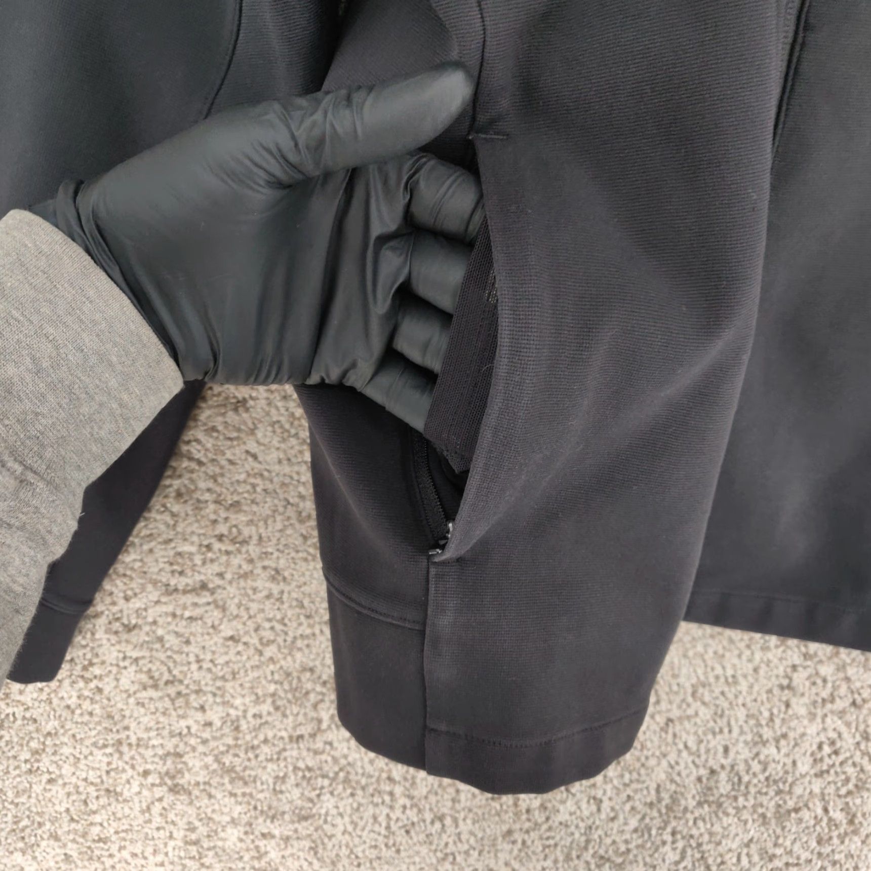 Lululemon Lululemon Sojourn Jacket Mens Small Black Full Zip Pockets Performance Size US S / EU 44-46 / 1 - 5 Thumbnail